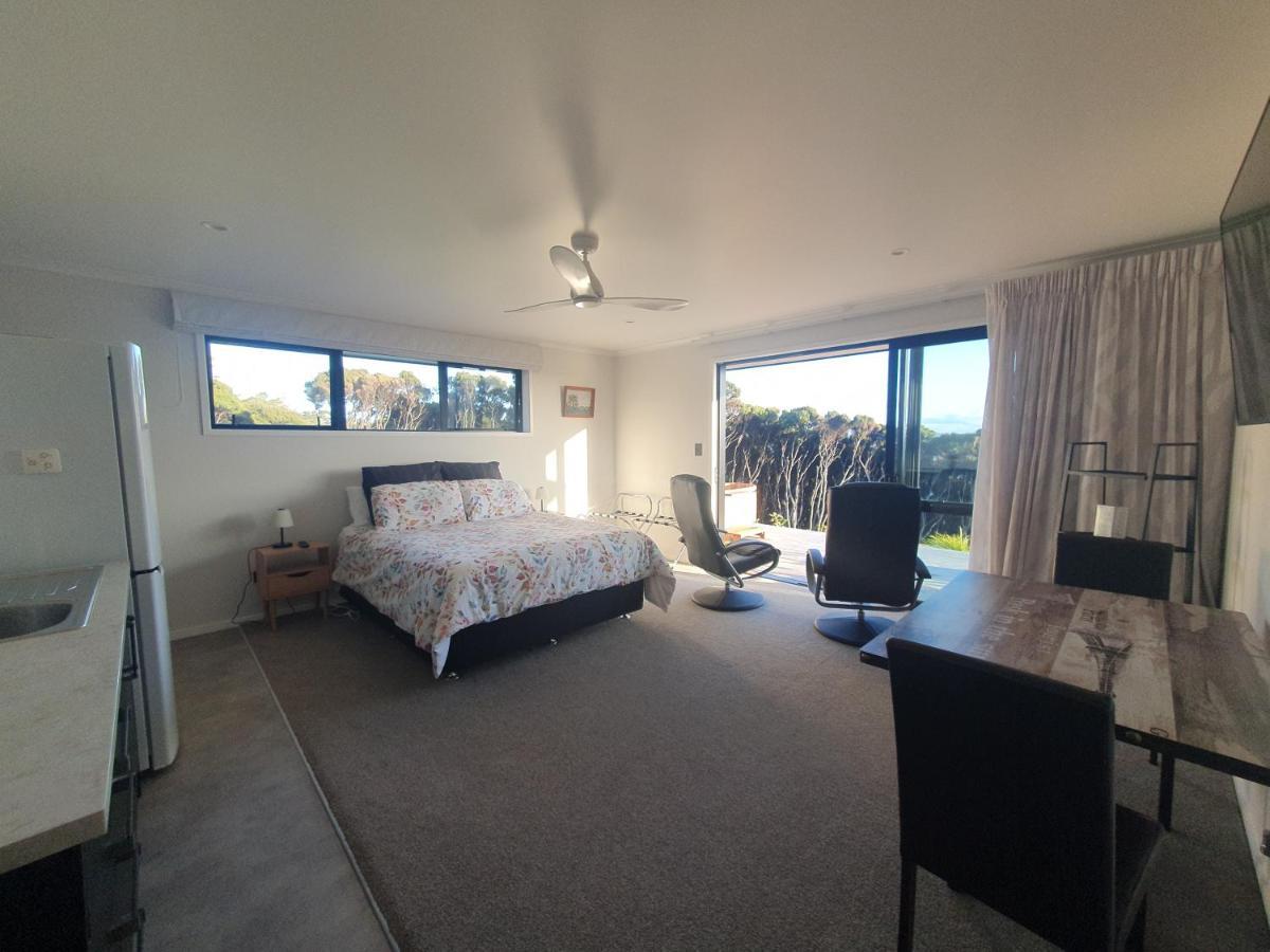 Makuri Bay Hideaway Apartment Purerua Bagian luar foto